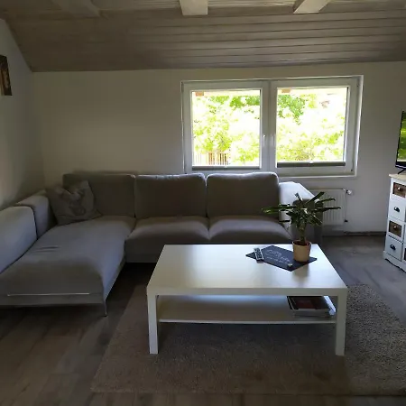 شقة Unter Den Eichen *