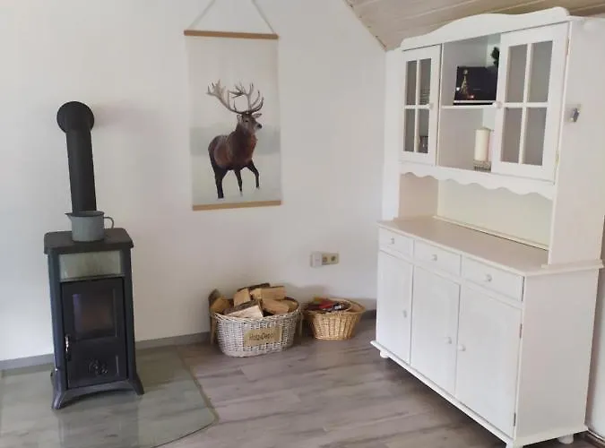 Unter Den Eichen شقة